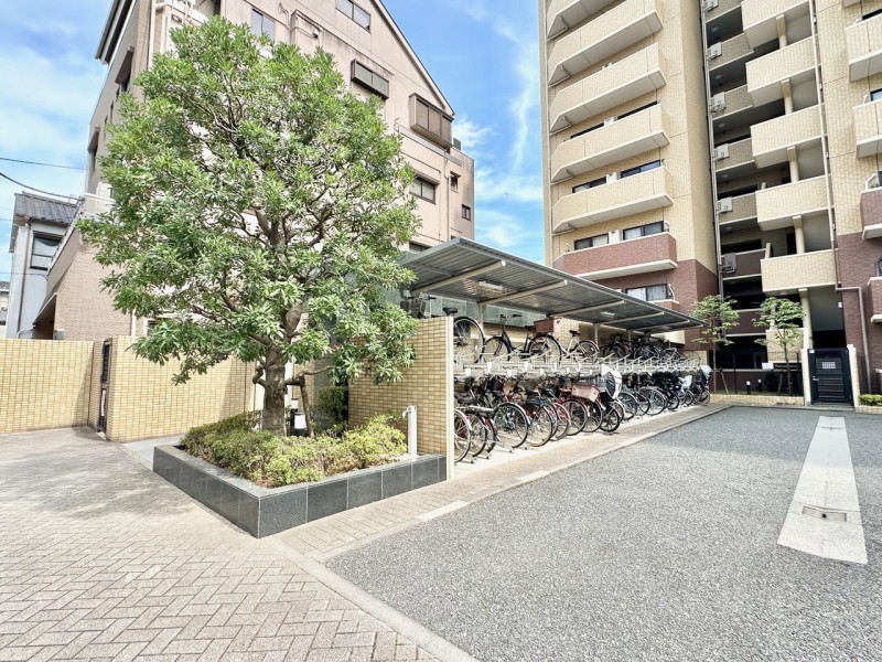 ◆駐輪場◆生活圏が広がる駐輪場を完備しています。自転車利用で足を延ばせば、暮らしがさらに便利になりますね。※空き状況は変化することがございますのであらかじめご了承ください。
