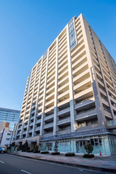 『小田原』駅徒歩2分。総戸数170戸、商業施設が複数あり、暮らしの基盤が整った住環境です。