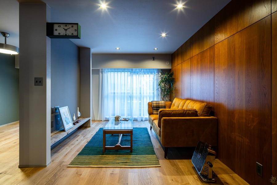 ジブンらしいライフスタイルを楽しめるＤＵＬＴＯＮ 監修リノベーションの住宅です。南向きの窓からたっぷりの日差しを取り込み、心安らぐお部屋です。