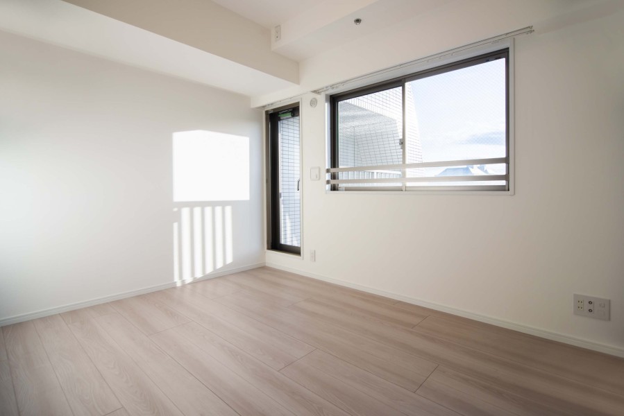 洋室2はデッドスペースがなく家具配置のしやすいお部屋です。