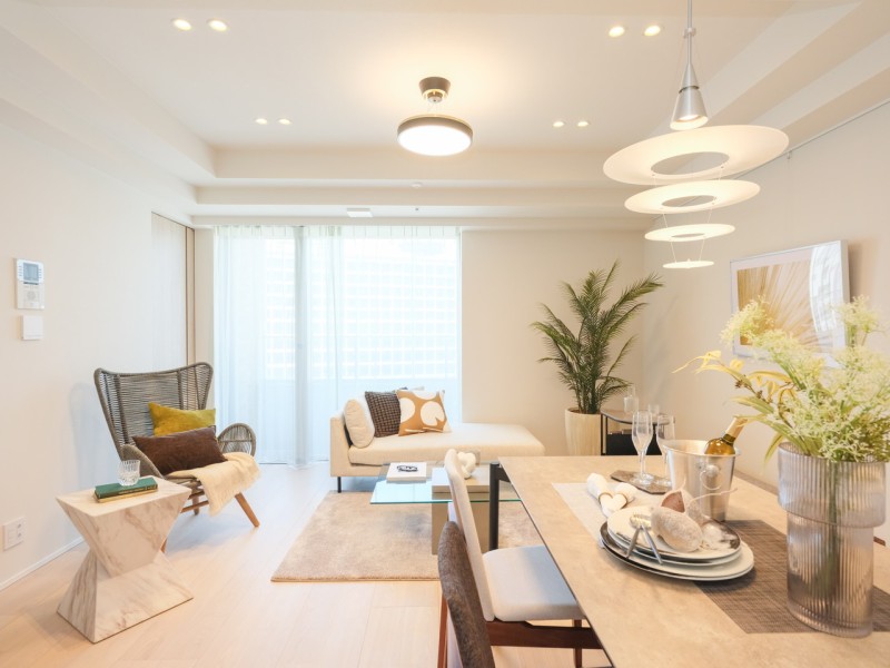 各居室に収納があるため、リビングで出番の多い小物類もしっかりと収納可能。スムーズに取り出せる動線が、日々の使い勝手の良さをサポートしてくれる間取りです。