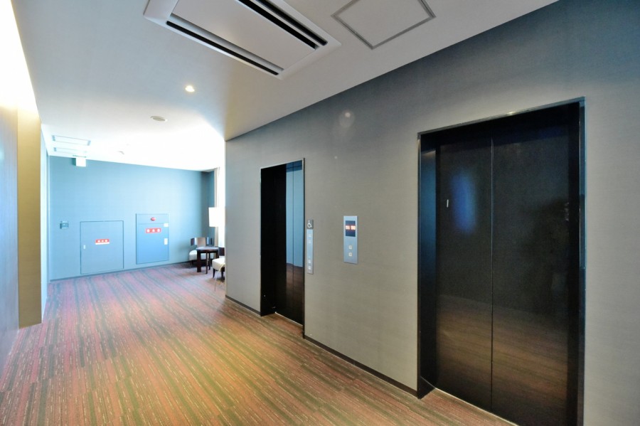 48階からはヴィンテージフロアとなっており、48階にはヴィンテージフロアの居住者のみが使用できる専用サロンを備えています。各フロアにゴミステーションもあり、管理体制もしっかりしています。