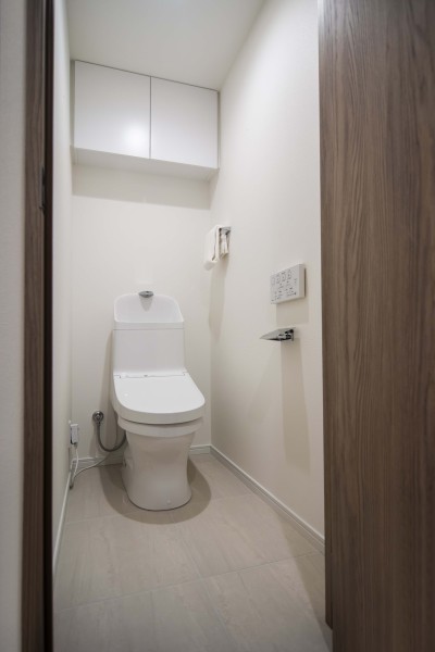 優れた節水効果や汚れが付きにくい便座など、ほしかった機能が揃ったウォシュレット一体型トイレです。