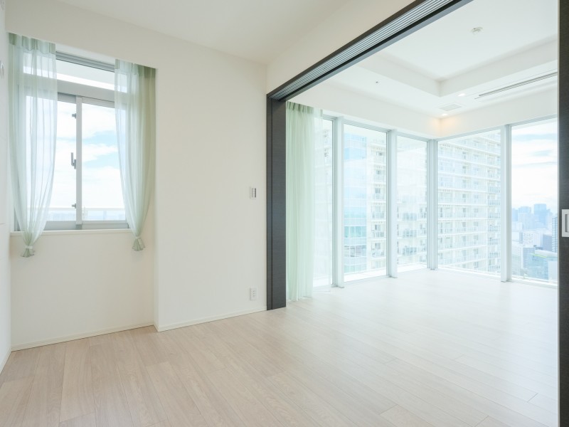 洋室3は引き戸をあけて、拡張リビングとしてお使いいただくことも可能です。